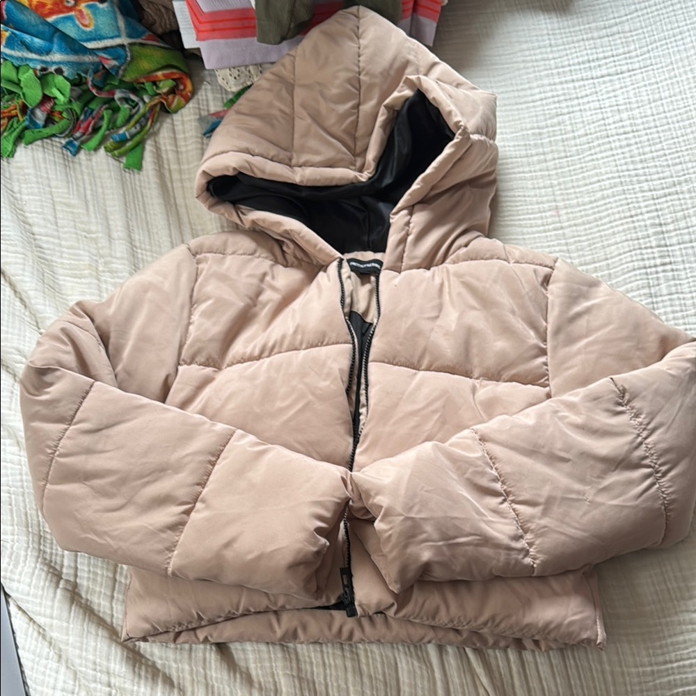 PrettyLittleThing Tan Puffer Jacket